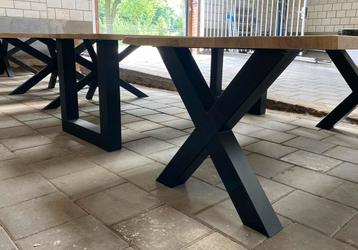 Stalen X of U pot ( set van 2 ) beschikbaar voor biedingen