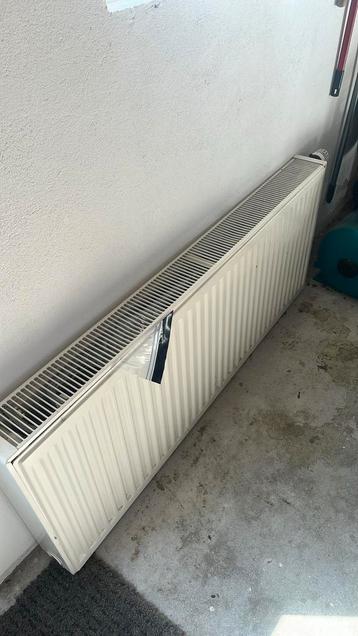 Verwarming radiator  beschikbaar voor biedingen
