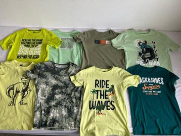 8 tshirts maat 134/140 beschikbaar voor biedingen