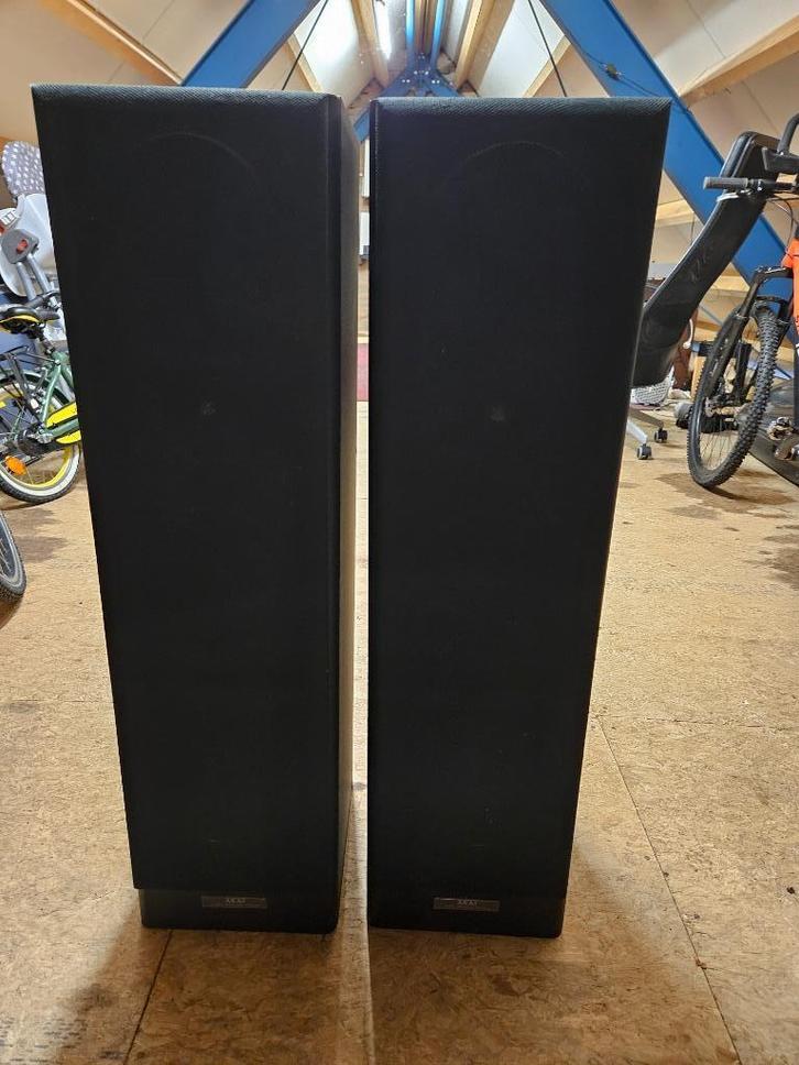 Akai torenspeakers, Audio, Tv en Foto, Luidsprekers, Gebruikt, Front, Rear of Stereo speakers, Minder dan 60 watt, Overige merken