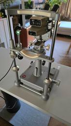 Leitz Iris microscoop + hydraulisch tafel, Audio, Tv en Foto, Optische apparatuur | Microscopen, Ophalen of Verzenden, Zo goed als nieuw