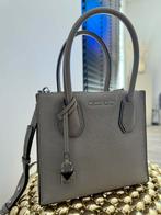Michael Kors tas, Sieraden, Tassen en Uiterlijk, Tassen | Damestassen, Ophalen of Verzenden, Zo goed als nieuw, Grijs, Handtas