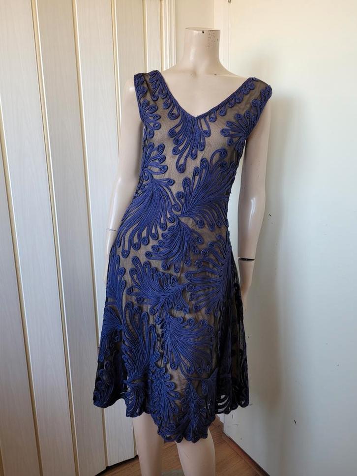 Hunza jurk maat L, Kleding | Dames, Jurken, Zo goed als nieuw, Maat 36 (S), Paars, Onder de knie, Ophalen of Verzenden