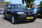 BMW X3 2.0i EXECUTIVE | CLIMA | CRUISE | TREKHAAK (bj 2006), Auto's, BMW, Stof, 4 cilinders, 150 pk, Zwart