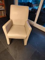 6 lederen stoelen op wieltjes in wit, creme en zwart., Huis en Inrichting, Stoelen, Ophalen, Bruin, Vier
