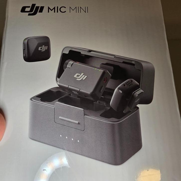 DJI MIC Mini with Case Two Microphones and Transmitter., Muziek en Instrumenten, Microfoons, Nieuw, Overige typen, Ophalen of Verzenden