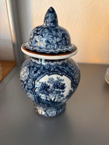 Royal Sphinx Vaas met Deksel - Blauw Wit Porselein Delft Sti beschikbaar voor biedingen