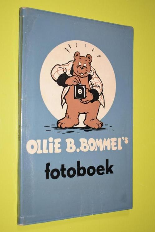 Olie B. Bommel's Fotoboek- 1952- 1e druk-, Boeken, Stripboeken, Zo goed als nieuw, Eén stripboek, Ophalen of Verzenden