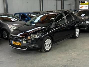 Ford Focus 1.6 Titanium Navigatie Climate Control PDC beschikbaar voor biedingen