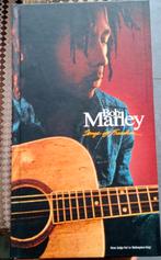 Bob Marley Songs of Freedom 4 cds , 1dvd en Boek, Boeken, Ophalen of Verzenden, Zo goed als nieuw, Artiest, Adrian Boot