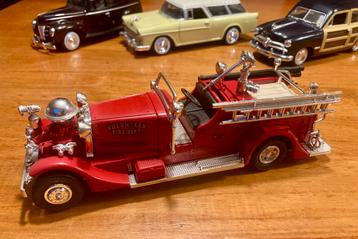 ERTL 1937 Ahrens Fox Fire Truck ca 1:30 beschikbaar voor biedingen