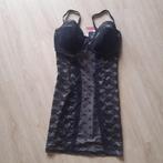 Hunkemoller shapedress lace zwart maat D85 nieuw, Ophalen, Zwart, BH