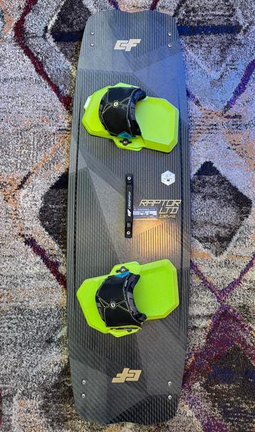 CrazyFly Raptor LTD 132x41 Carbon Kiteboard - Als nieuw beschikbaar voor biedingen