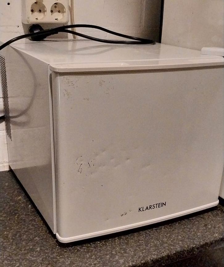 Klarstein Koelkast - Compact en Handig!, Witgoed en Apparatuur, Koelkasten en IJskasten, Zo goed als nieuw, Zonder vriesvak, Minder dan 75 liter