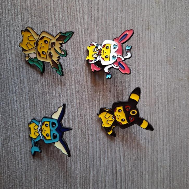pin/ broche/ speldje verschillende soorten, Verzamelen, Speldjes, Pins en Buttons, Nieuw, Overige onderwerpen, Ophalen of Verzenden