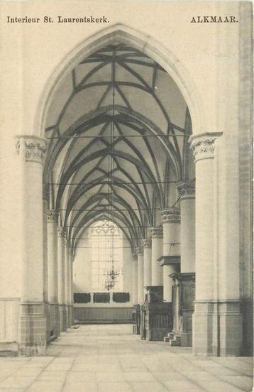 (381-493-023) Alkmaar Interieur St. Laurentskerk beschikbaar voor biedingen