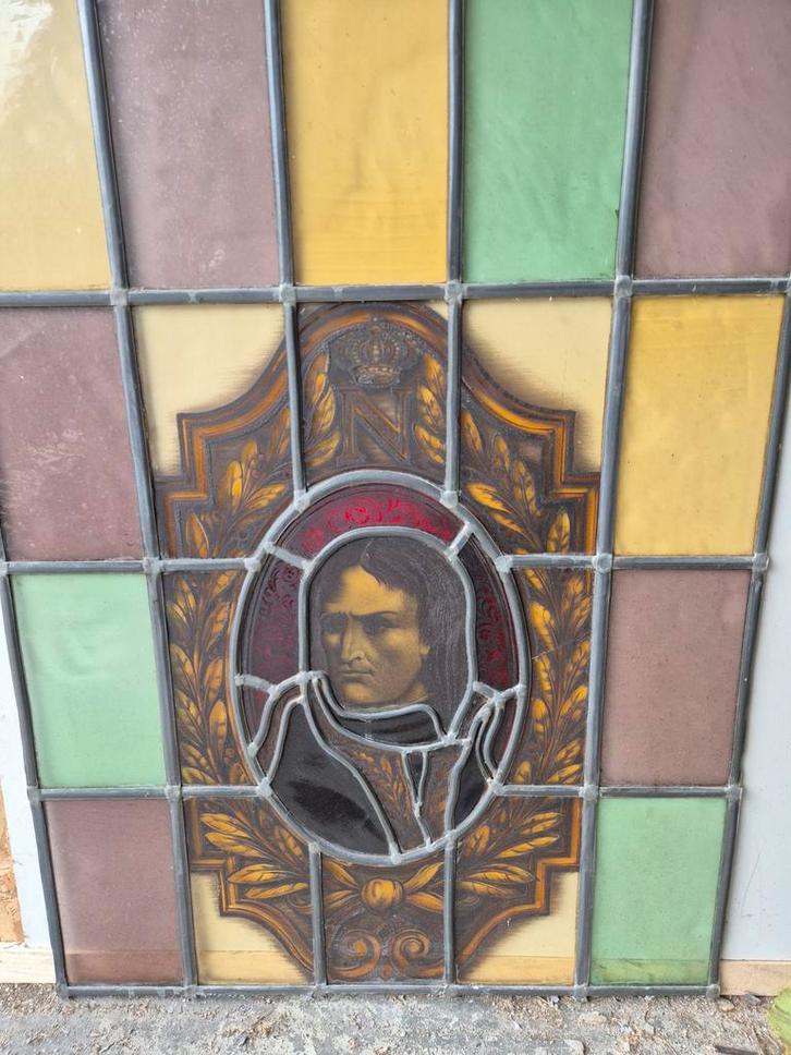 Gebrandschilderd Glas in Lood - Napoleon, Antiek en Kunst, Antiek | Glas en Kristal, Ophalen