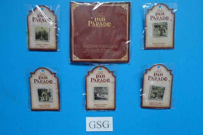 Jubileum foto album 60 jaar nr. EPP227-01 t/m nr. EPP241-01, Ophalen, Nieuw, Button of Speldje