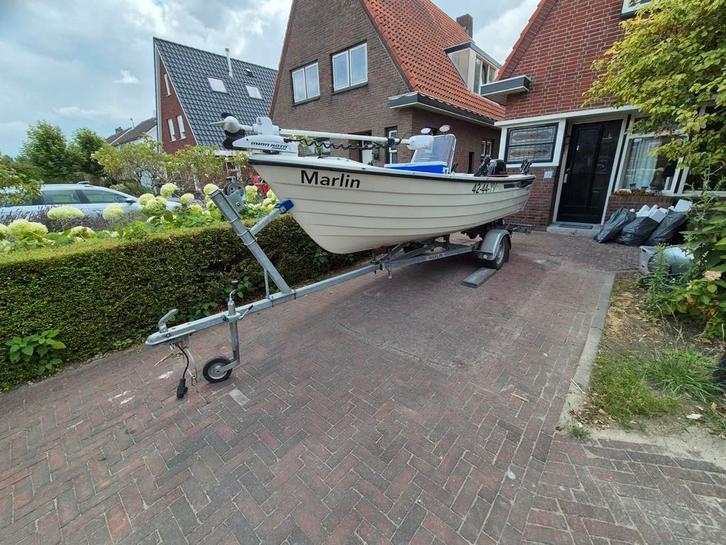 Te koop Crescent 465 trader, Watersport en Boten, Vis- en Consoleboten, Gebruikt, Tot 10 pk, 3 tot 6 meter, Benzine, Buitenboordmotor