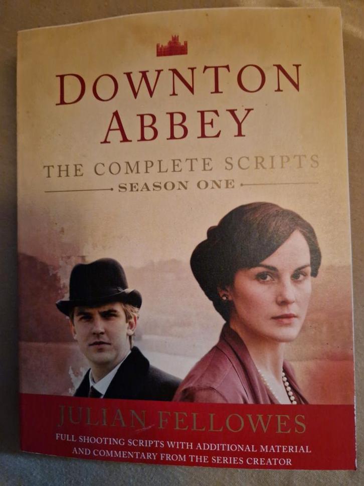 boek downton abbey the complete scripts season one 1, Boeken, Film, Tv en Media, Zo goed als nieuw, Ophalen of Verzenden