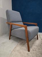 Harvink Splinter fauteuil + salontafel notenhout, Huis en Inrichting, Fauteuils, Ophalen of Verzenden, 75 tot 100 cm, Stof
