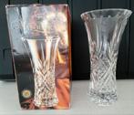 Vaas Kristal nieuw, Huis en Inrichting, Woonaccessoires | Vazen, Ophalen of Verzenden, Nieuw, Glas