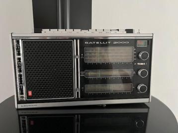 Multiband radiowereldontvanger uit 1974 beschikbaar voor biedingen