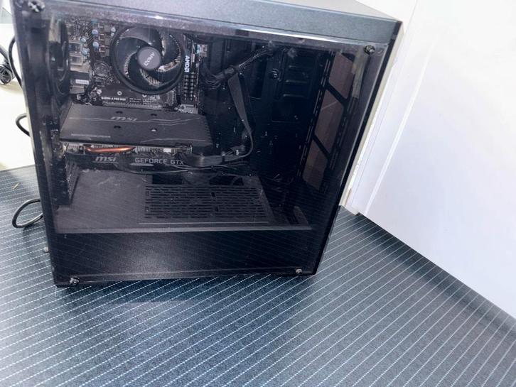 Hoogwaardige Gaming PC, Computers en Software, Computerbehuizingen, Zo goed als nieuw, Ophalen of Verzenden