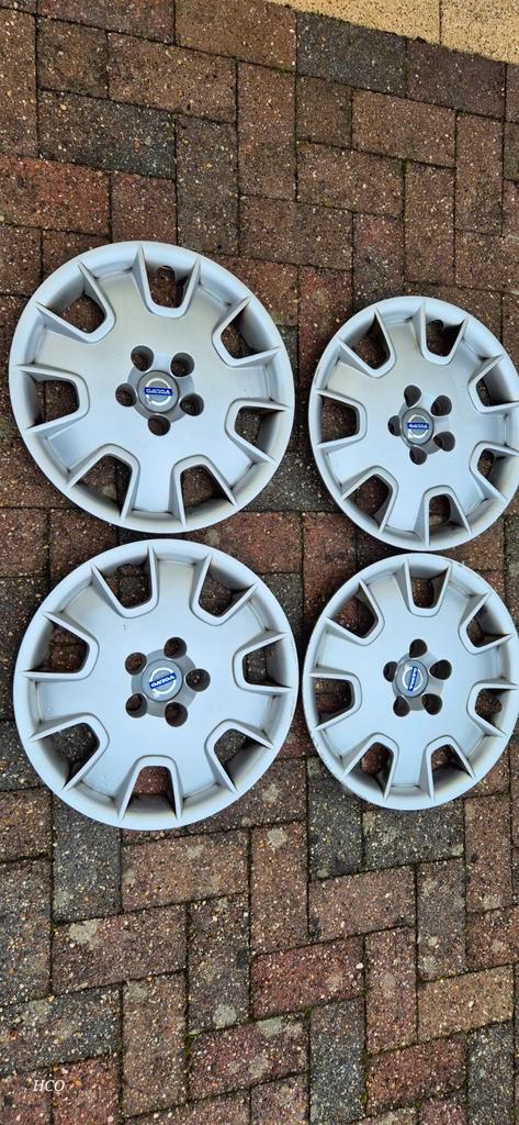 Wieldoppen 16 inch voor Volvo, Auto diversen, Wieldoppen, Ophalen