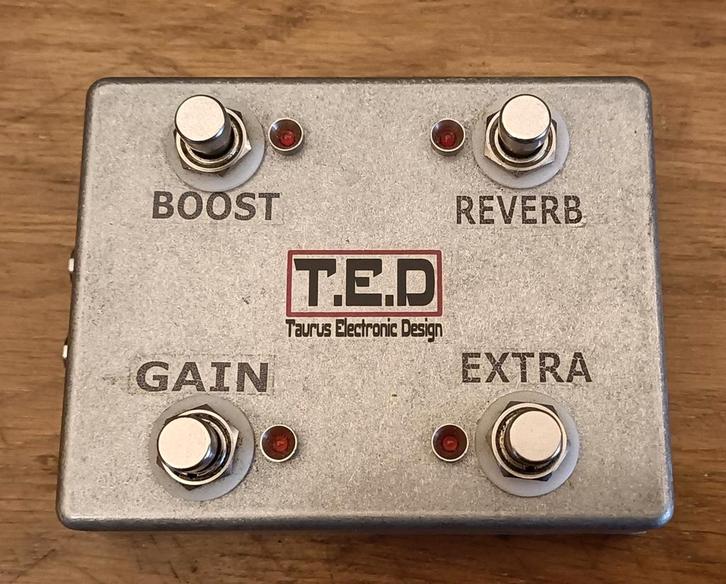 Trace Elliot, Super Tramp, Amp switch, Muziek en Instrumenten, Effecten, Gebruikt, Reverb, Ophalen of Verzenden