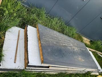 Sandwichpanelen  beschikbaar voor biedingen