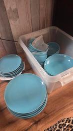 Ikea Servies - 8 Personen, Huis en Inrichting, Keuken | Servies, Ophalen of Verzenden, Zo goed als nieuw, Effen, Aardewerk
