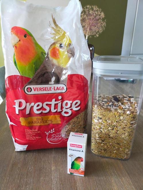 Voer voor valkparkiet, Dieren en Toebehoren, Vogels | Toebehoren, Gebruikt, Eten en Drinken, Ophalen