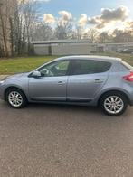 Renault Mégane 1.6 16V 74KW HB 2009 Blauw, Auto's, 4 cilinders, Origineel Nederlands, Grijs, Euro 4