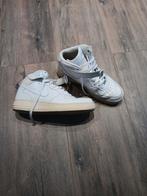 Nike gympen sportschoenen wit maat 42.5, Kleding | Heren, Schoenen, Ophalen of Verzenden, Gedragen, Wit, Sportschoenen