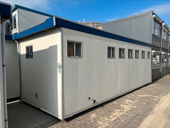 Douche unit / douche cabine / sanitair unit | 8x3 meter, Zakelijke goederen, Machines en Bouw | Keten en Containers, Ophalen of Verzenden