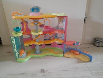 Littlest Pet Shop Speelhuis & Winkeltje beschikbaar voor biedingen