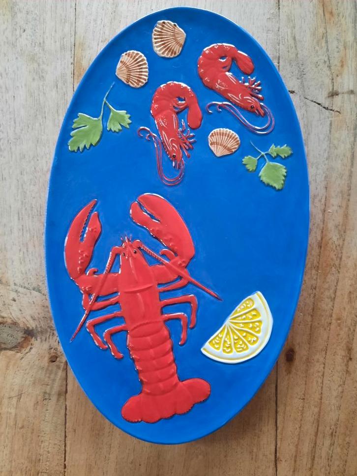 Decoratieve Serveerschaal met Zeevruchten, Antiek en Kunst, Antiek | Schalen, Ophalen of Verzenden