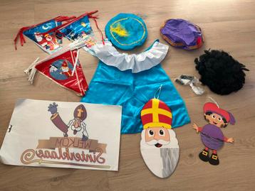 Sinterklaasdecoratie en pieten pakje/ pruik beschikbaar voor biedingen