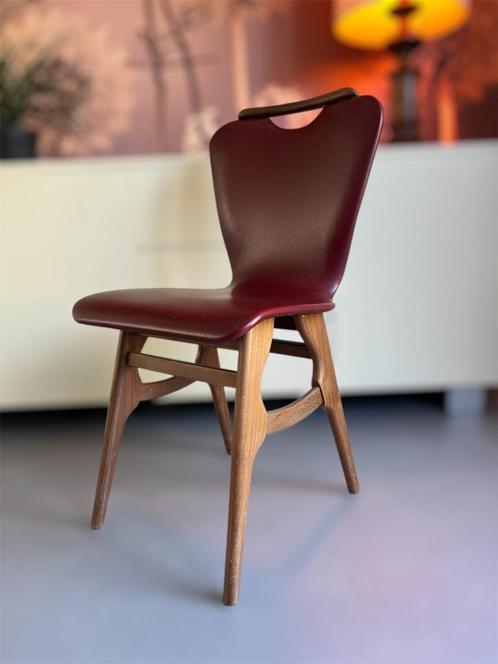 Vintage stoel, Huis en Inrichting, Stoelen, Gebruikt, Eén, Hout, Leer, Overige kleuren, Ophalen