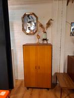 Vintage kledingkast wandmeubel wandkast teak kast, .., Zo goed als nieuw, .., Ophalen
