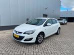 Opel Astra 1.6 Cdti 5D 2015 Wit handel/export motor 100%, Auto's, 1350 kg, 730 kg, 4 cilinders, Wit