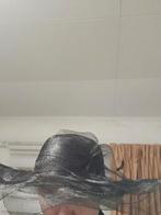 Mooie zwarte dames hoed voor leuke/ chique aangelegenheid, Kleding | Dames, Hoeden en Petten, Ophalen of Verzenden, Zo goed als nieuw