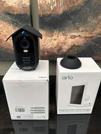 Arlo Essential camera + zonnepaneel, Ophalen, Zo goed als nieuw