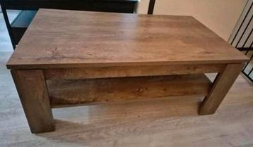 Houten Salontafel met Opbergruimte beschikbaar voor biedingen