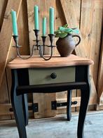 Klein (bij) zet tafeltje, Huis en Inrichting, Tafels | Sidetables, Ophalen, 50 tot 100 cm, Rond, Zo goed als nieuw