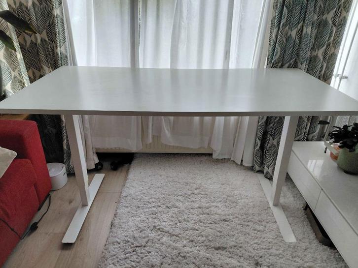 Ikea Trotten sta zit bureau 160x80 cm, Huis en Inrichting, Bureaus, Gebruikt, Stabureau, In hoogte verstelbaar, Ophalen