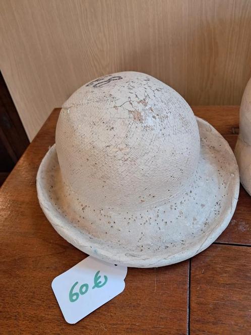 Decoratieve hoedenmal uit begin 20e eeuw, Antiek en Kunst, Curiosa en Brocante, Ophalen of Verzenden