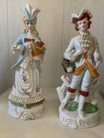 2 mooie beelden man en vrouw, 31 cm hoog, Verzamelen, Beelden en Beeldjes, Ophalen of Verzenden, Gebruikt, Mens