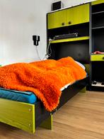 GRATIS vintage Slaapkamermeubel kast, bureau en bed, Huis en Inrichting, Ophalen, Gebruikt, Eenpersoons